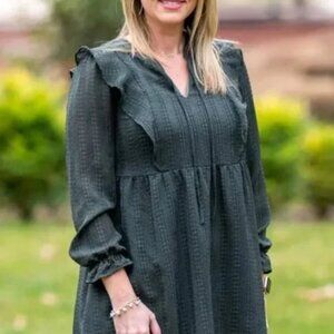 LOFT Green Long Sleeve Textured Ruffle Swing Dress